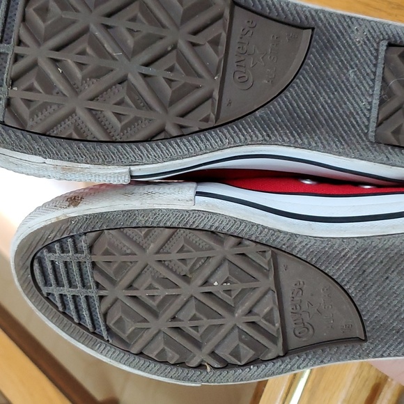 Red Chuck Taylor Converse All-Star high top sneaker size 1.5 (1 1/2) - Picture 8 of 8